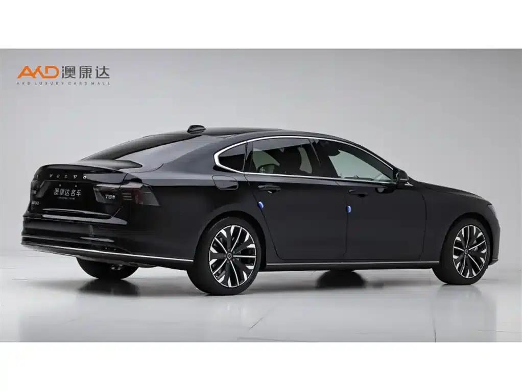 2026 Volvo S90 Plug-in Hybrid, All-Wheel Drive, Long Range, Inscription Luxury Edition — миниатюра 3