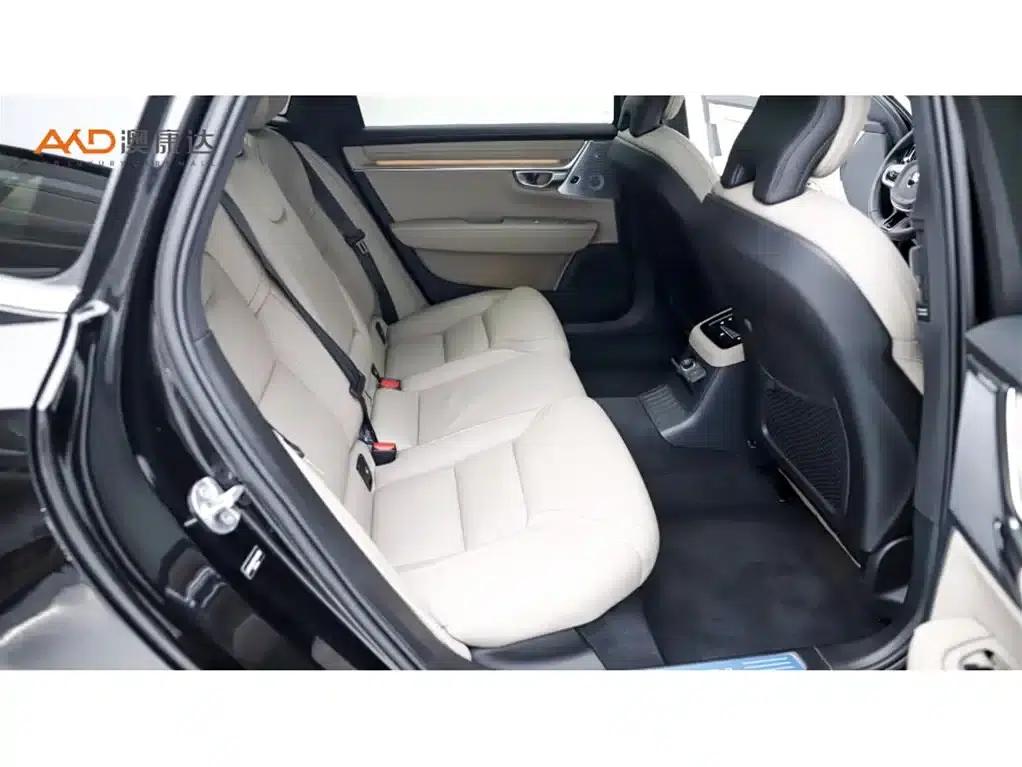 2026 Volvo S90 Plug-in Hybrid, All-Wheel Drive, Long Range, Inscription Luxury Edition — миниатюра 8
