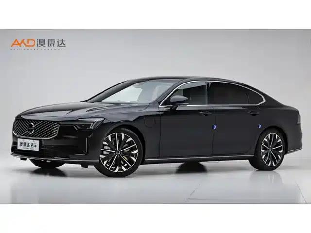 2026 Volvo S90 Plug-in Hybrid, All-Wheel Drive, Long Range, Inscription Luxury Edition