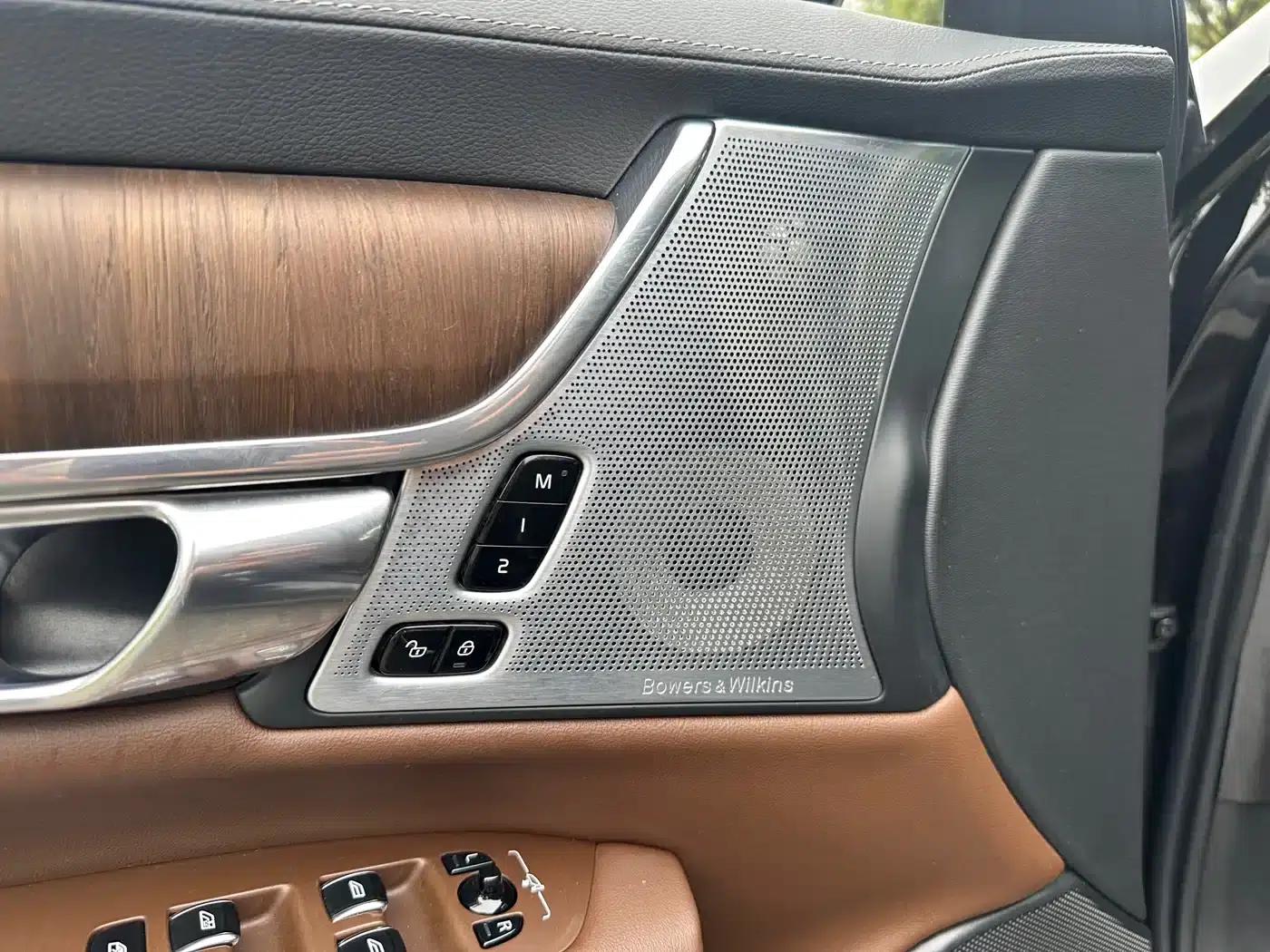 2021 Volvo S90 Plug-in Hybrid T8 E-Drive Hybrid, Inscription Luxury Edition — миниатюра 13