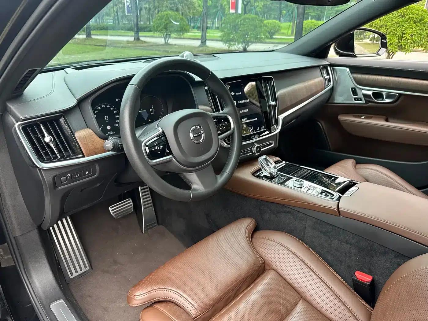 2021 Volvo S90 Plug-in Hybrid T8 E-Drive Hybrid, Inscription Luxury Edition — миниатюра 8