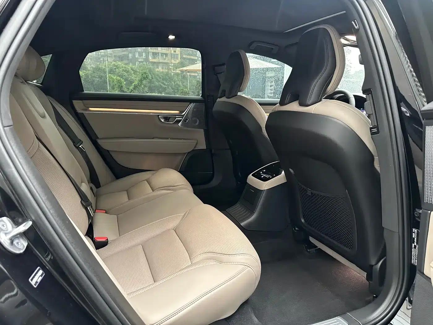 2026 Volvo S90 Plug-in Hybrid, All-Wheel Drive, Long Range, Inscription Luxury Edition — миниатюра 21