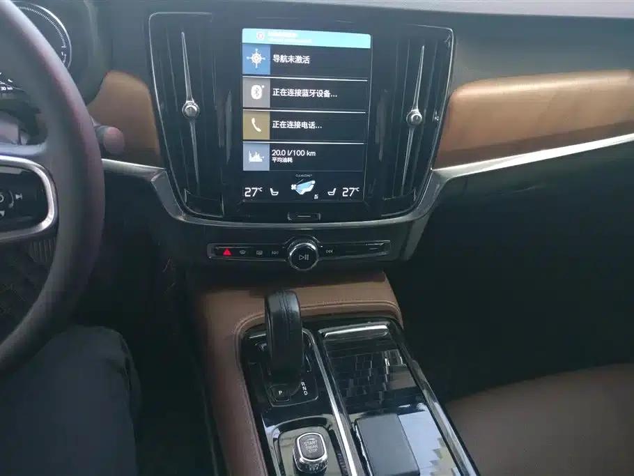 2021 Volvo S90 Plug-in Hybrid T8 E-Drive Hybrid, Inscription Luxury Edition — миниатюра 13