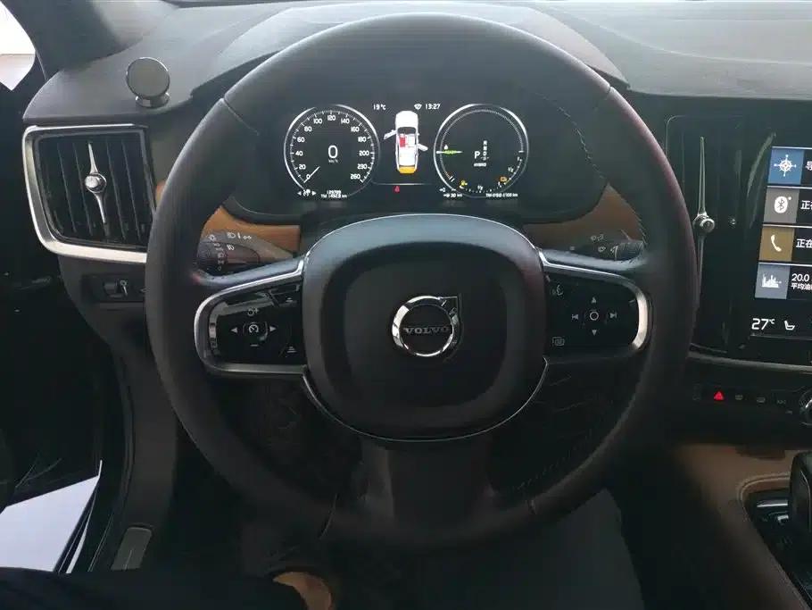2021 Volvo S90 Plug-in Hybrid T8 E-Drive Hybrid, Inscription Luxury Edition — миниатюра 15