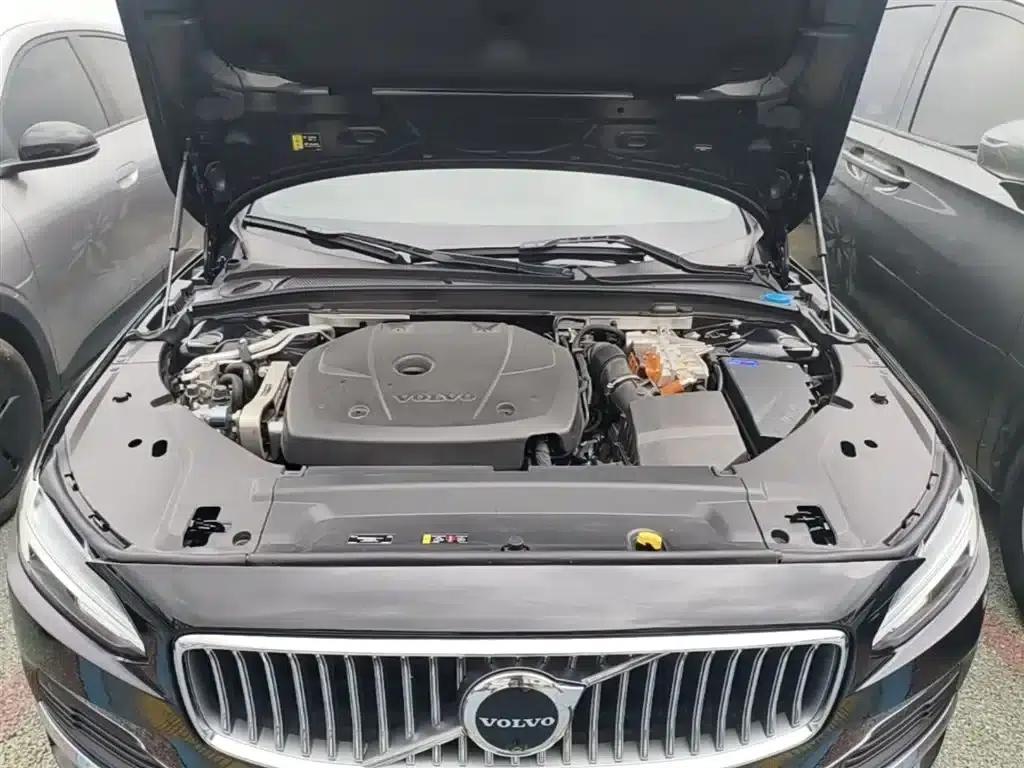 2024 Volvo S90 Plug-in Hybrid, All-Wheel Drive, Long Range, Inscription Luxury Edition — миниатюра 20