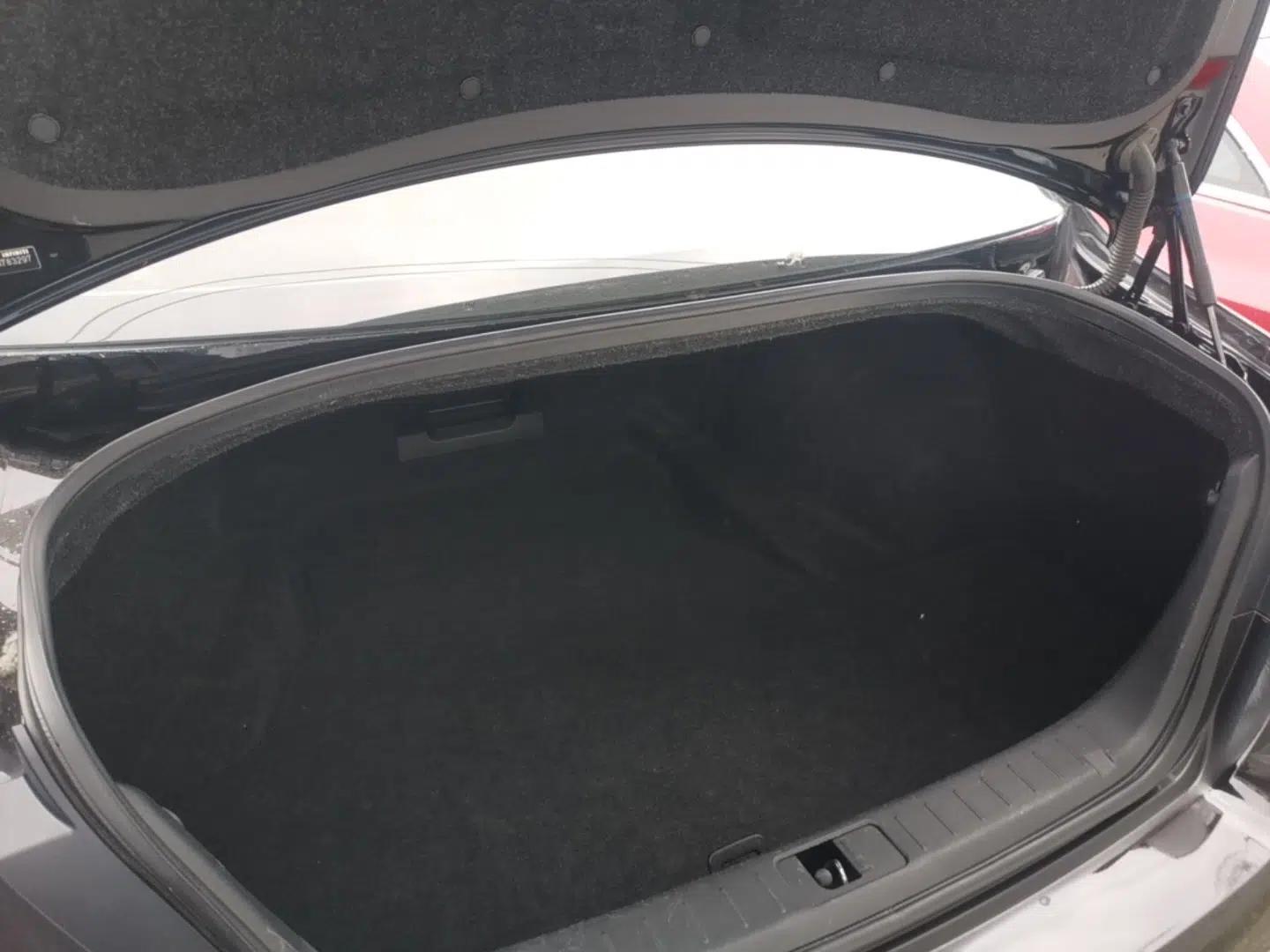Infiniti Q70 2015 Q70L 2.5L Elite Edition — миниатюра 22