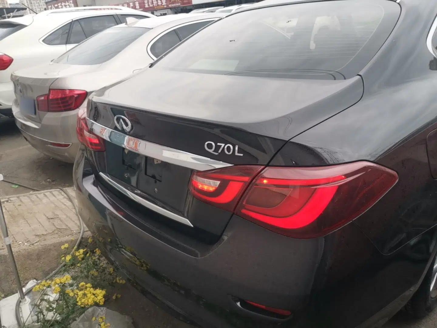 Infiniti Q70 2015 Q70L 2.5L Elite Edition — миниатюра 5