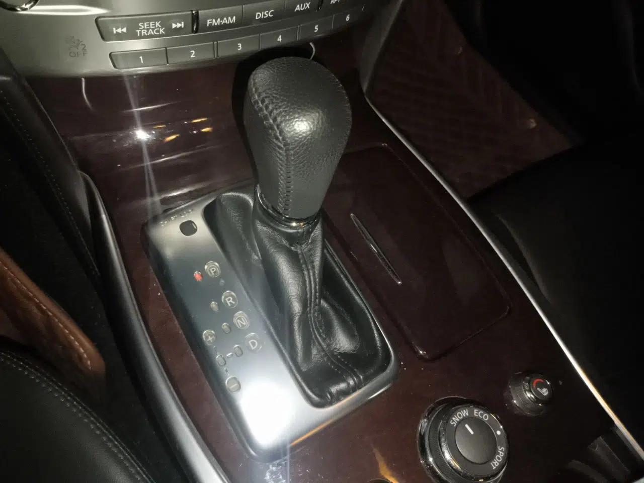 Infiniti Q70 2015 Q70L 2.5L Elite Edition — миниатюра 15