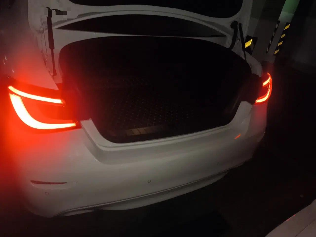 Infiniti Q70 2015 Q70L 2.5L Elite Edition — миниатюра 20