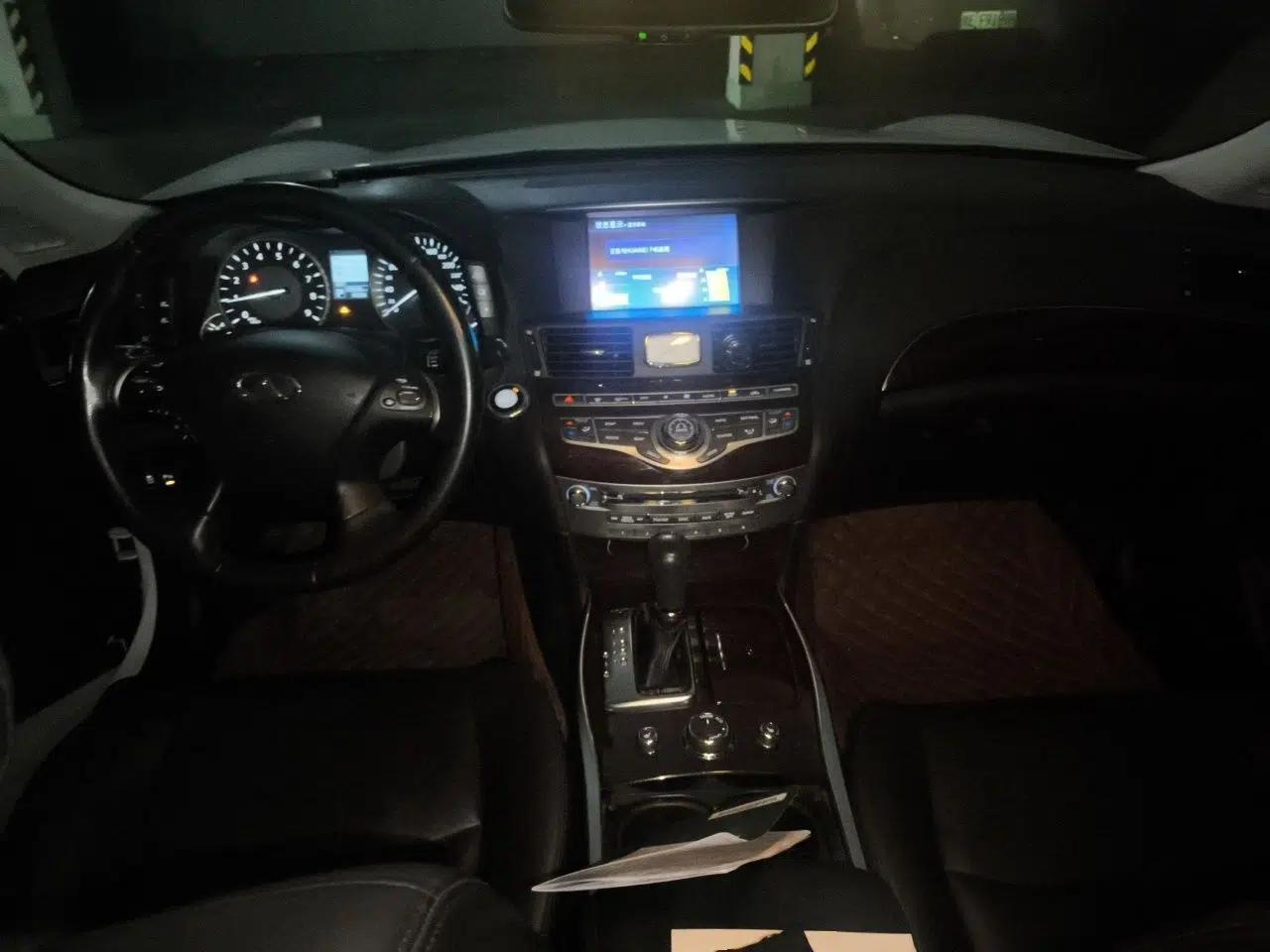 Infiniti Q70 2015 Q70L 2.5L Elite Edition — миниатюра 10
