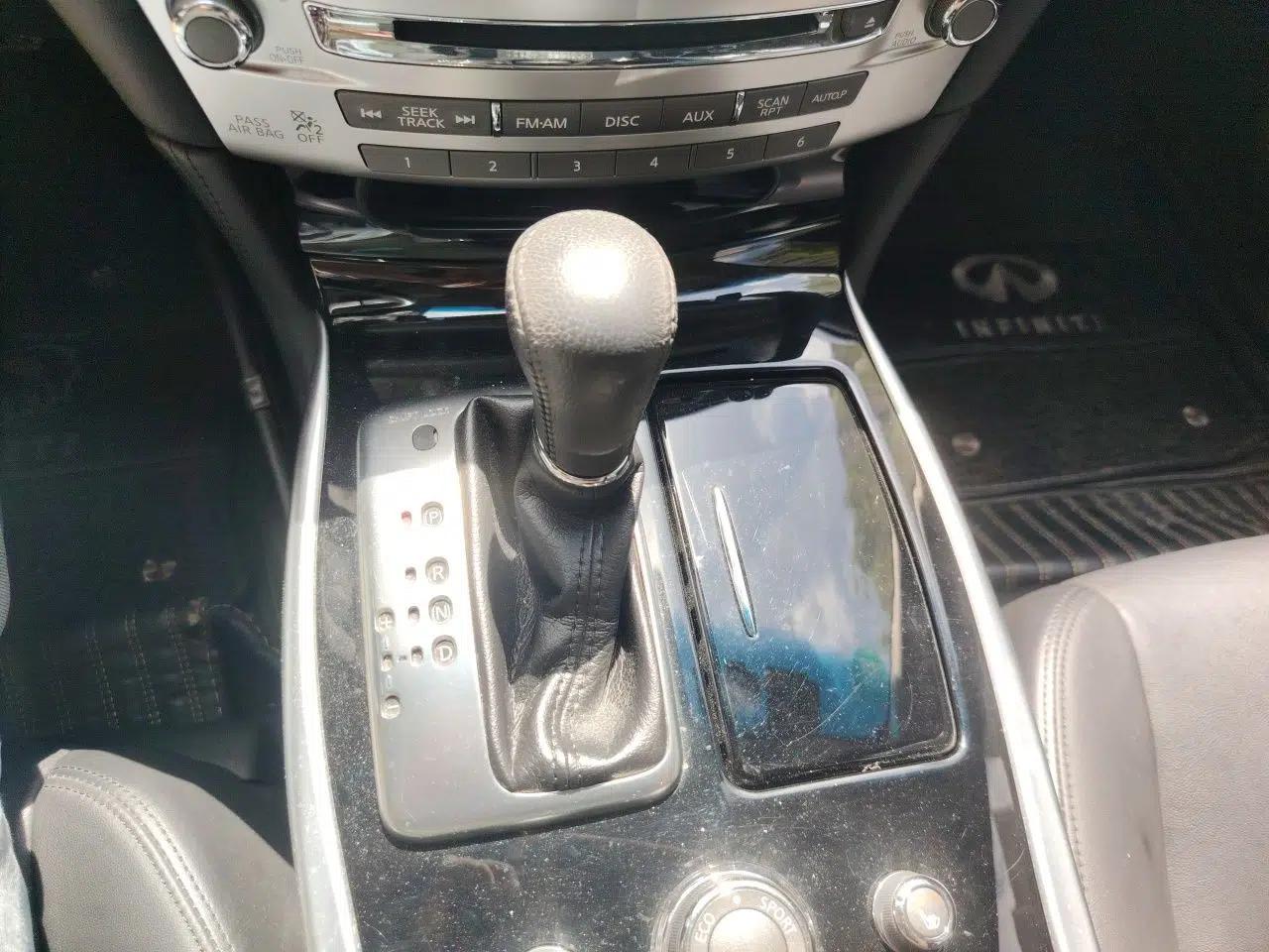 Infiniti Q70 2017 Q70L 2.5L Elite Edition — миниатюра 15
