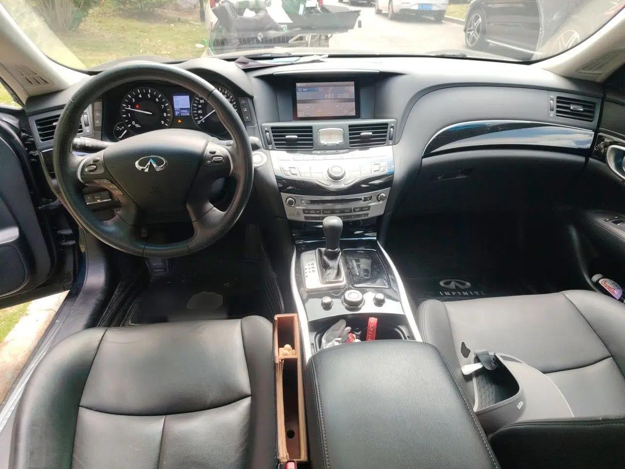 Infiniti Q70 2017 Q70L 2.5L Elite Edition — миниатюра 10