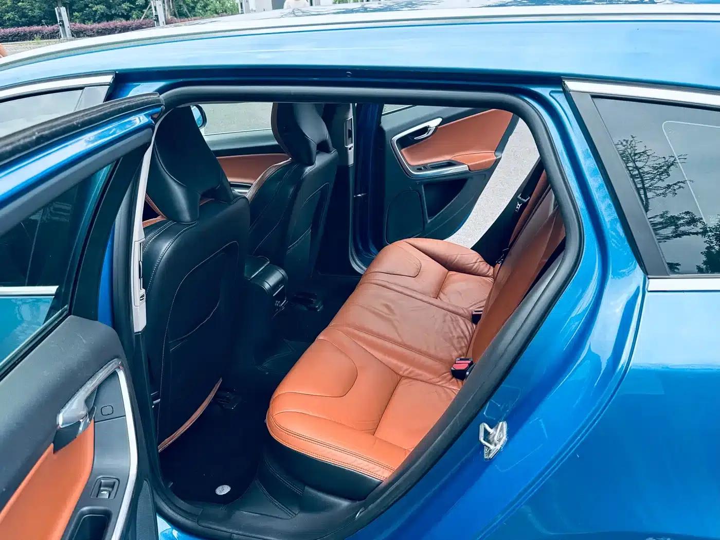 2014 Volvo V60 T5 Smart Edition — миниатюра 6