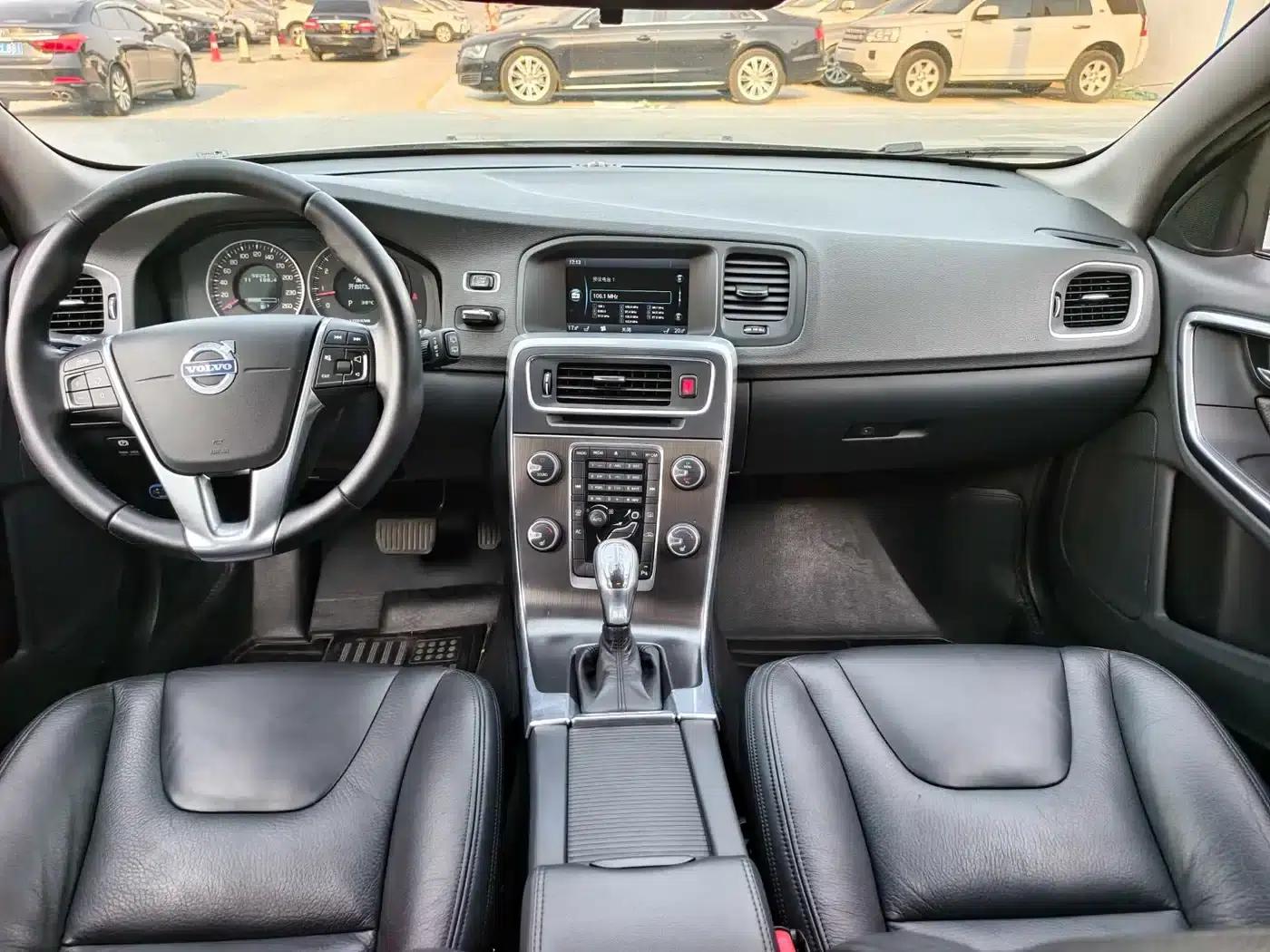 2013 Volvo V60 T5 Smart Edition — миниатюра 15