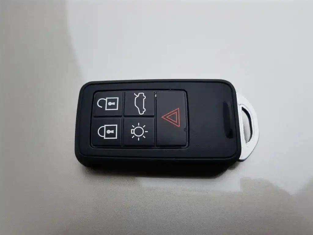 2014 Volvo V60 T5 Smart Edition — миниатюра 19