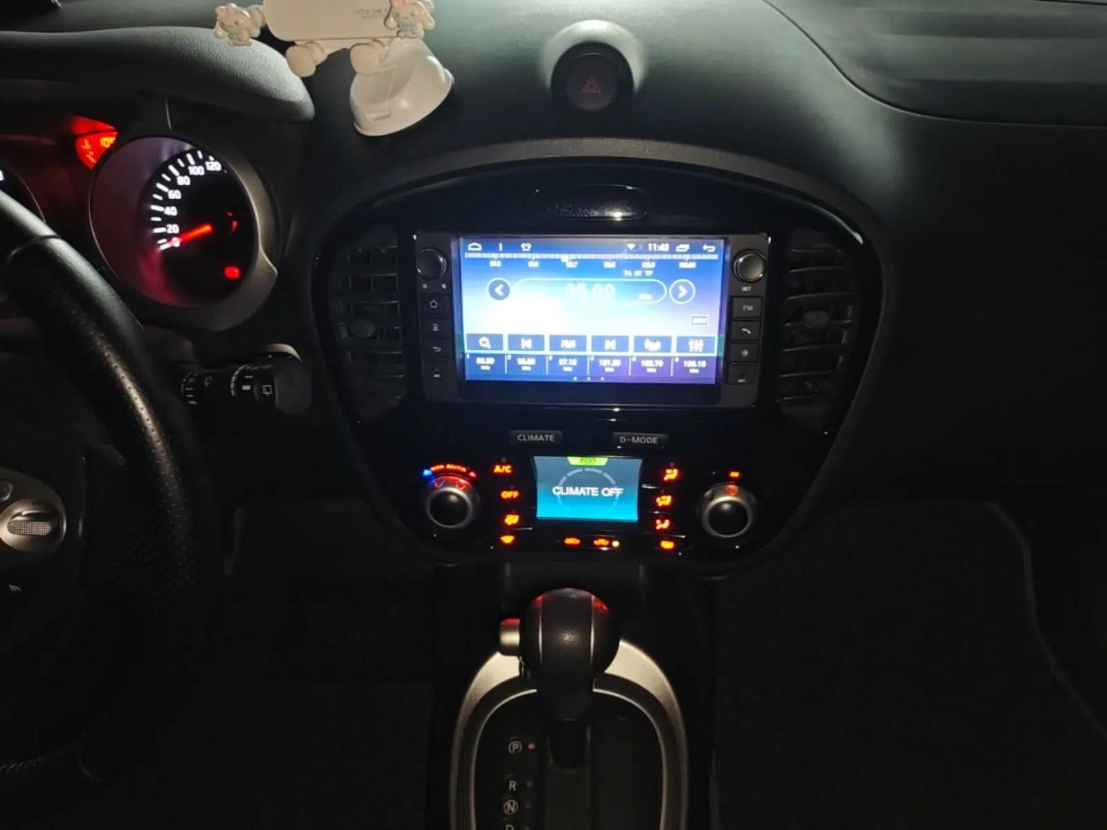 Infiniti ESQ 2014 1.6L Spontaneous Edition — миниатюра 16