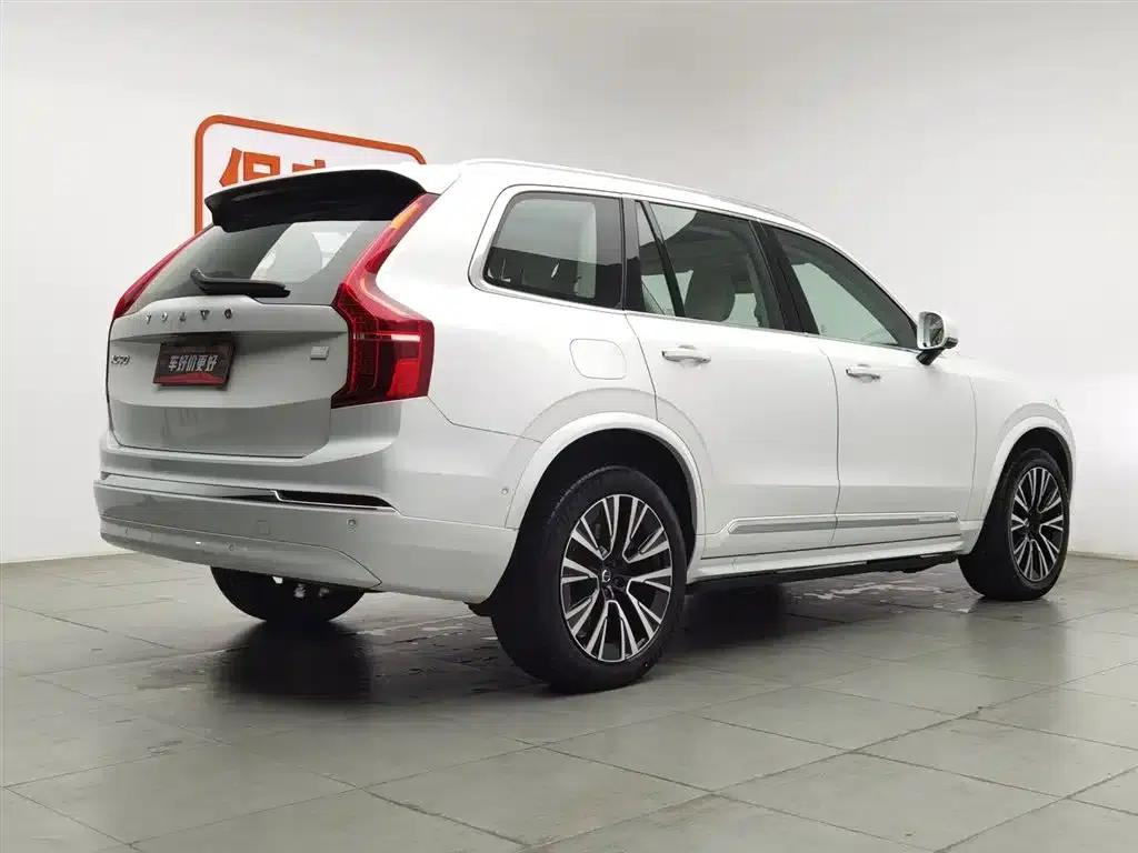 2023 Volvo XC90 Plug-in Hybrid T8 Recharge Luxury 7-Seater — миниатюра 2