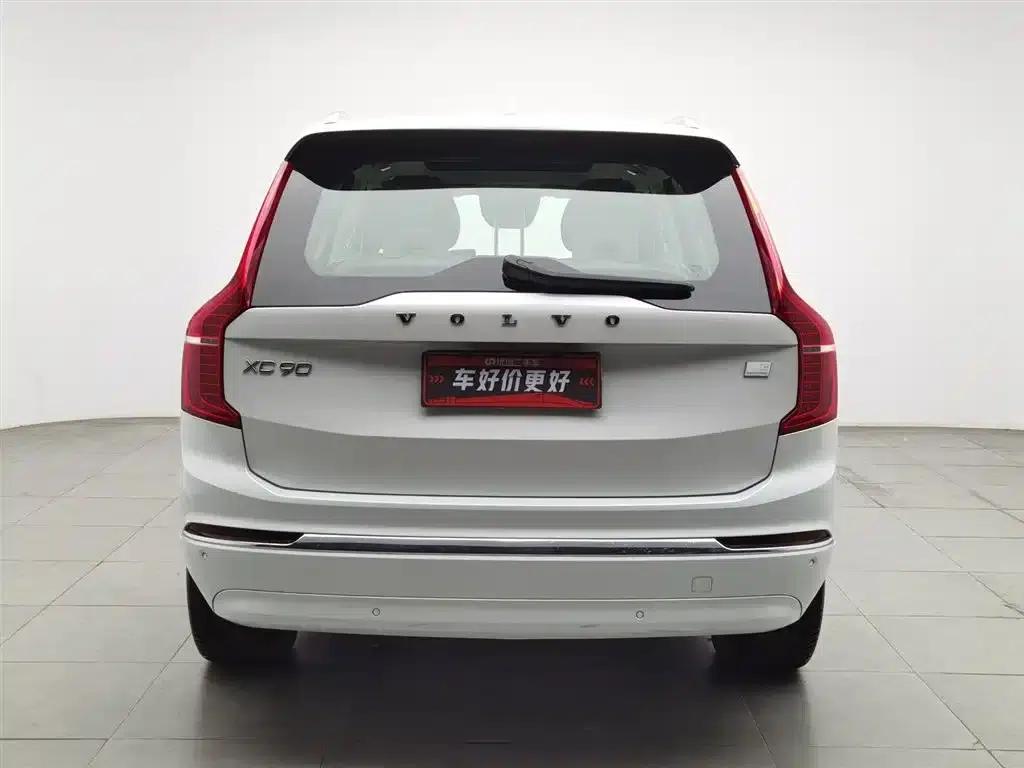 2023 Volvo XC90 Plug-in Hybrid T8 Recharge Luxury 7-Seater — миниатюра 4