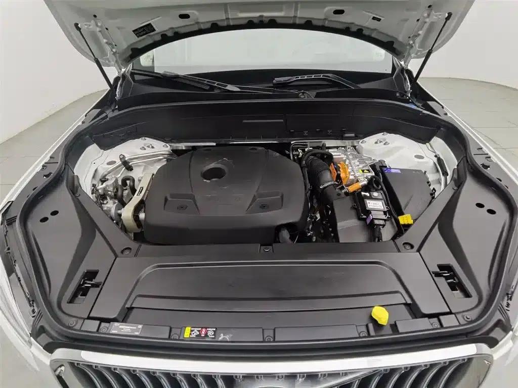 2023 Volvo XC90 Plug-in Hybrid T8 Recharge Luxury 7-Seater — миниатюра 6