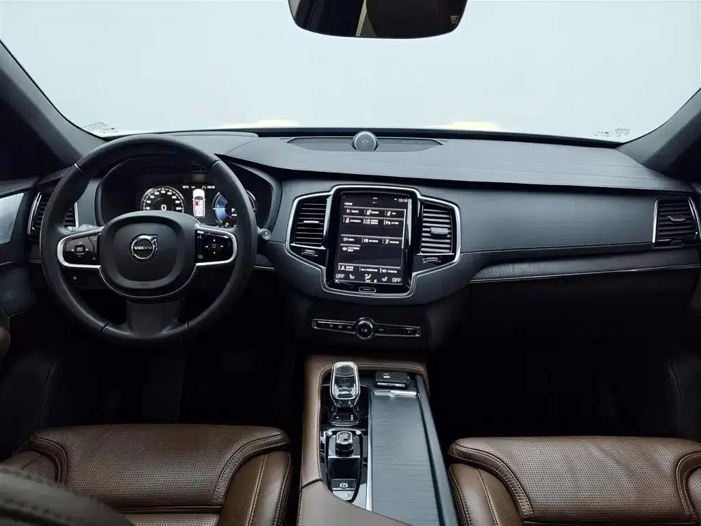2022 Volvo XC90 Plug-in Hybrid E-Drive Hybrid T8 Inscription Luxury Edition (7-seater) — миниатюра 29