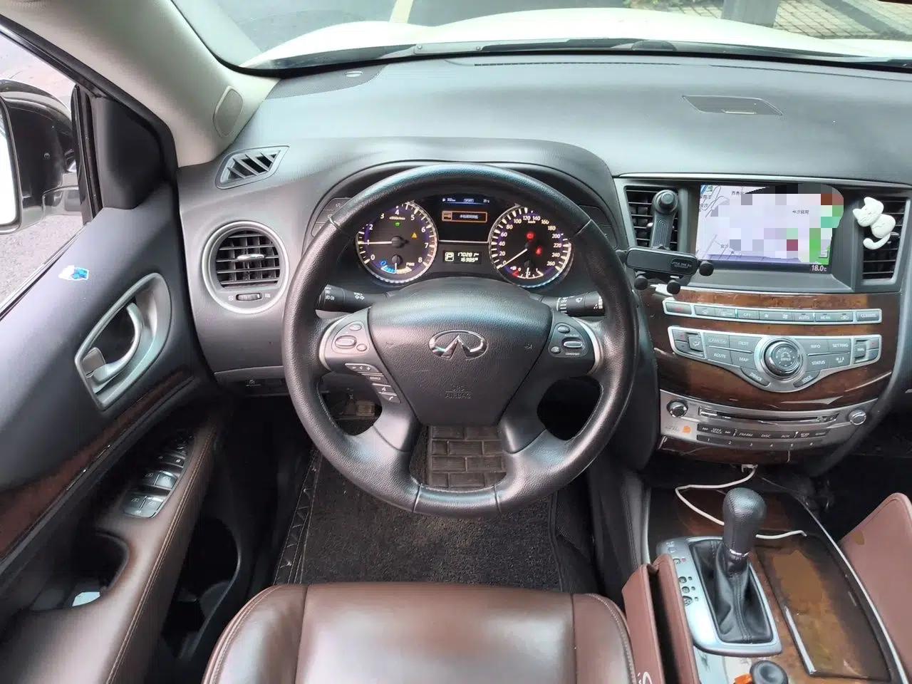Infiniti QX60 2014 2.5 S/C Hybrid Two-Wheel Drive Excellence Edition — миниатюра 11