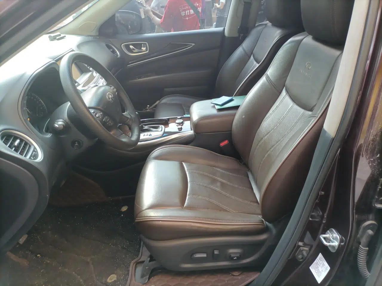 Infiniti QX60 2014 3.5L Four-Wheel Drive All-Terrain Version — миниатюра 16