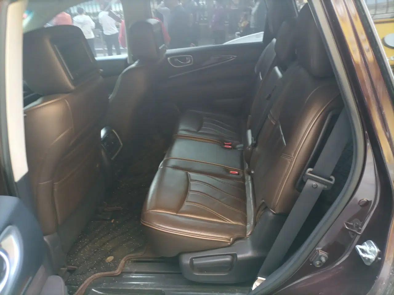 Infiniti QX60 2014 3.5L Four-Wheel Drive All-Terrain Version — миниатюра 18