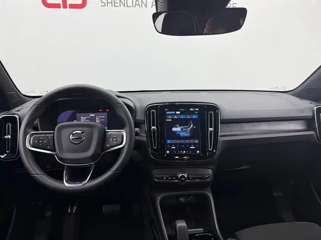 2023 Volvo C40 Long Range Edition — миниатюра 12