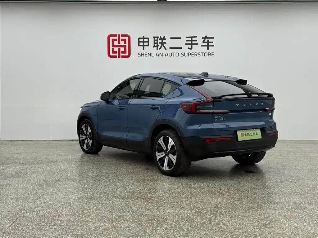 2023 Volvo C40 Long Range Edition — миниатюра 3