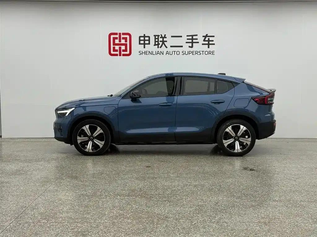 2023 Volvo C40 Long Range Edition — миниатюра 4