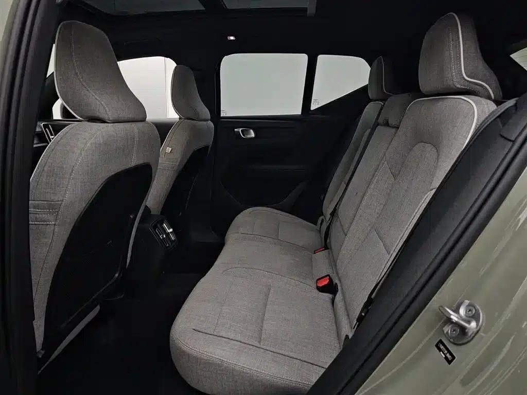 Volvo XC40 PHEV 2023 Long Range Edition — миниатюра 12