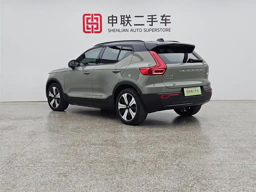 Volvo XC40 PHEV 2023 Long Range Edition — миниатюра 3