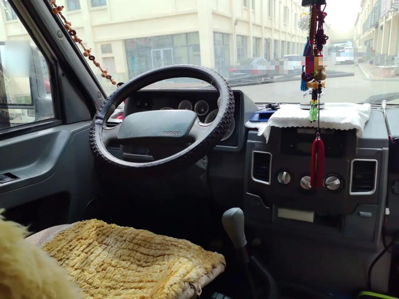 Iveco Daily 2009 2.5T-A35 7-Seater — миниатюра 11