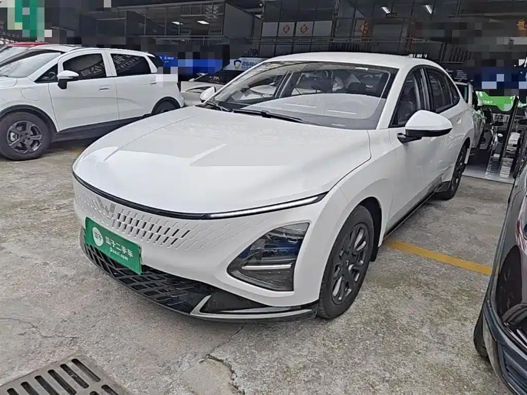 Wuling Xingguang 2025 Model 70km/h Intelligent Standard Edition — миниатюра 1