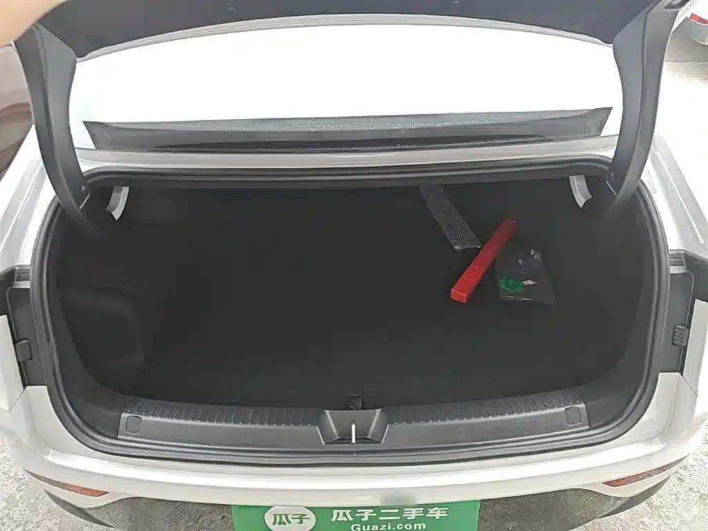Wuling Xingguang 2025 Model 70km/h Intelligent Standard Edition — миниатюра 19