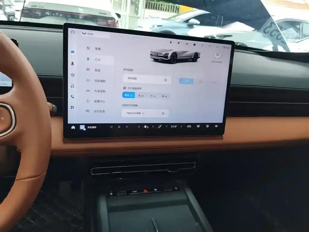 Wuling Xingguang 2025 Model 610km Smart Flagship Edition — миниатюра 13