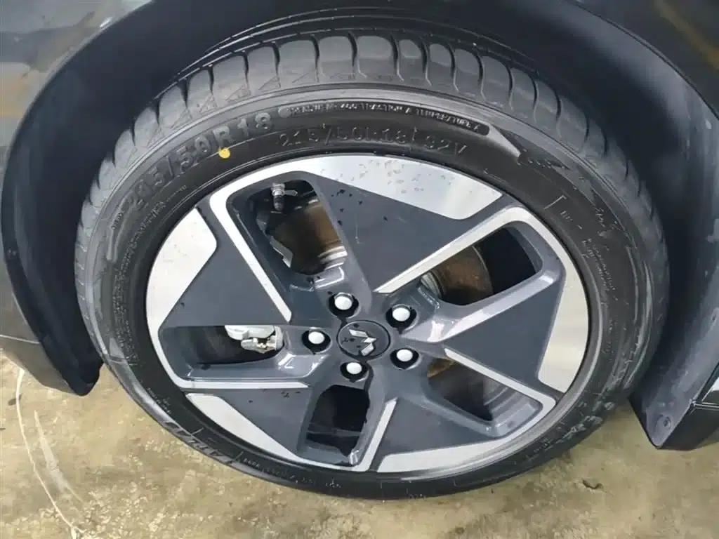Wuling Xingguang 2025 Model 610km Smart Flagship Edition — миниатюра 23