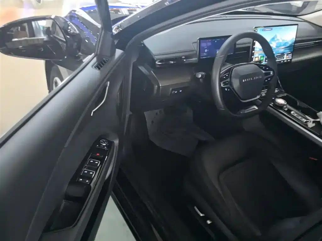 Wuling Xingguang 2023 Model 150 Advanced Edition — миниатюра 15