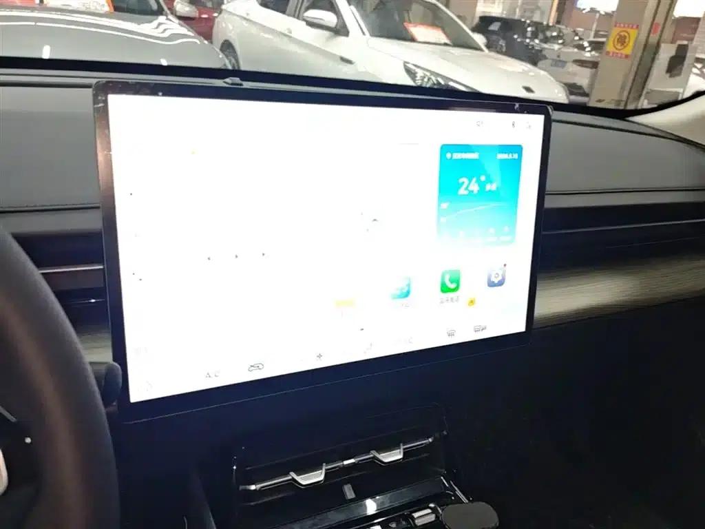 Wuling Xingguang 2024 Co-creation Edition 510 Advanced Model — миниатюра 13