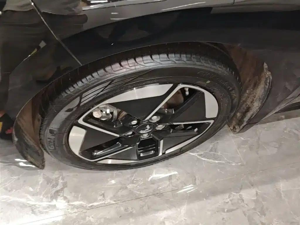 Wuling Xingguang 2024 Co-creation Edition 510 Advanced Model — миниатюра 23