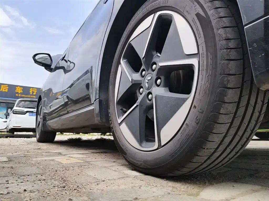 Wuling Xingguang 2025 Model 610km Smart Flagship Edition — миниатюра 22