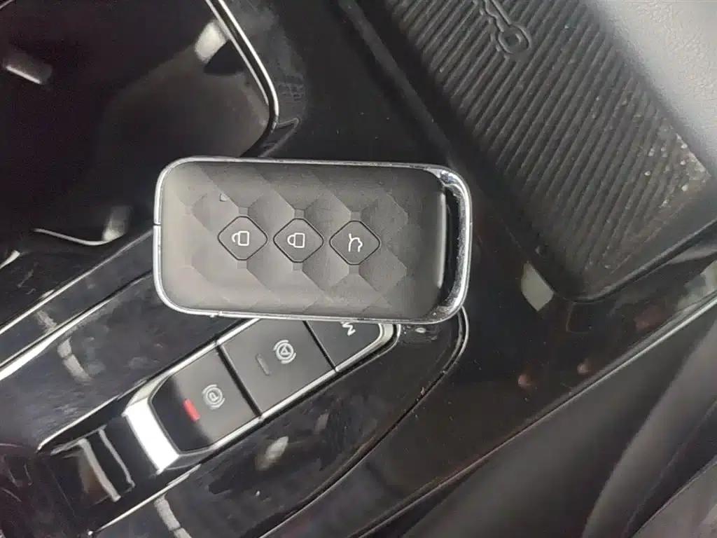 Wuling Xingguang 2024 Co-creation Edition 510 Advanced Model — миниатюра 9