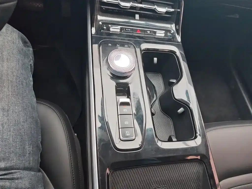 Wuling Xingguang 2023 Model 150 Advanced Edition — миниатюра 14