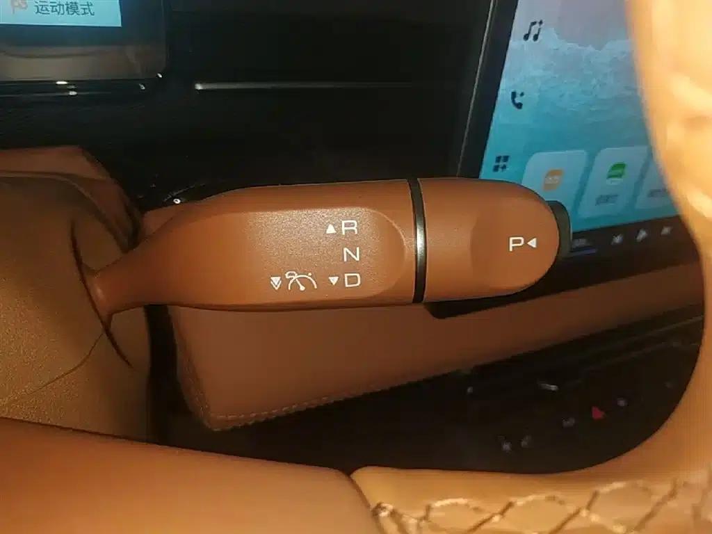 Wuling Xingguang 2025 Model 610km Smart Flagship Edition — миниатюра 14