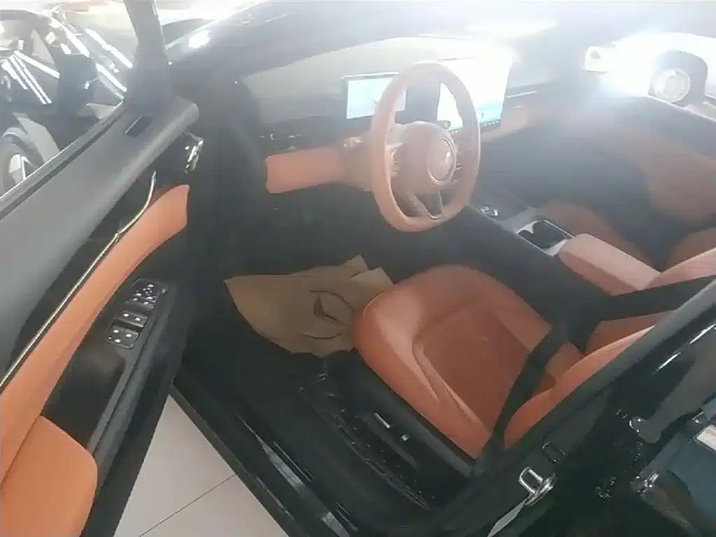Wuling Xingguang 2025 Model 610km Smart Flagship Edition — миниатюра 15
