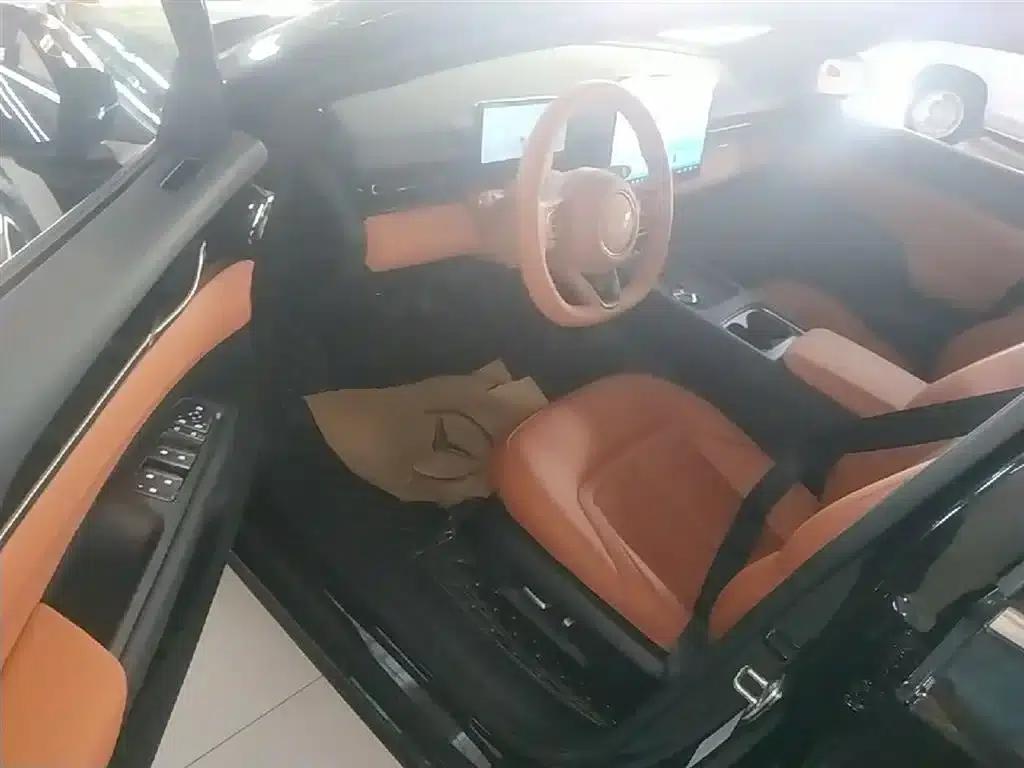 Wuling Xingguang 2025 Model 610km Smart Flagship Edition — миниатюра 16