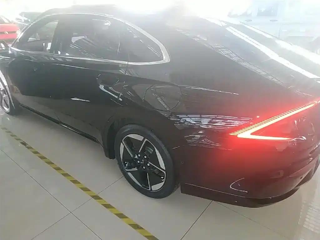 Wuling Xingguang 2025 Model 610km Smart Flagship Edition — миниатюра 5