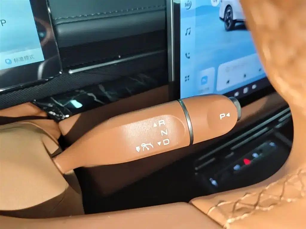Wuling Xingguang 2025 Model 610km Smart Flagship Edition — миниатюра 14