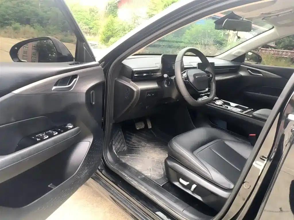 Wuling Xingguang 2023 Model 70 Standard Edition — миниатюра 16