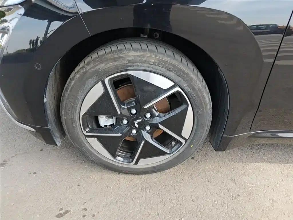 Wuling Xingguang 2025 Model 610km Smart Flagship Edition — миниатюра 25